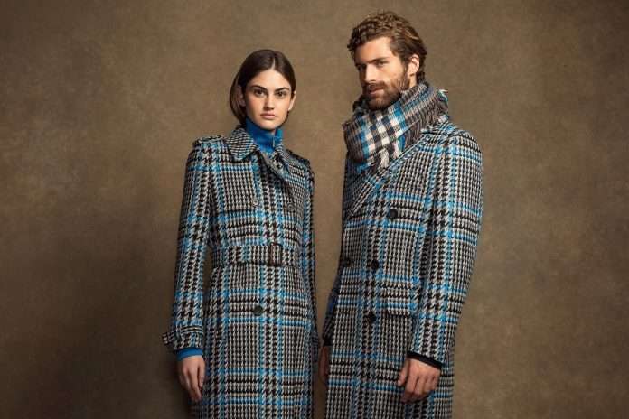 s960_Couple_in_blue_tweed