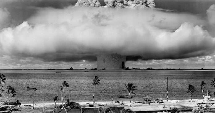 explosion-67557_1280