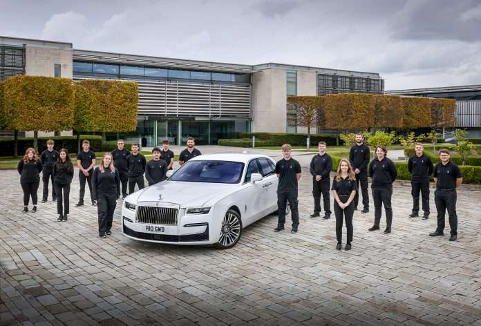 P90406200_highRes_rolls-royce-welcomes
