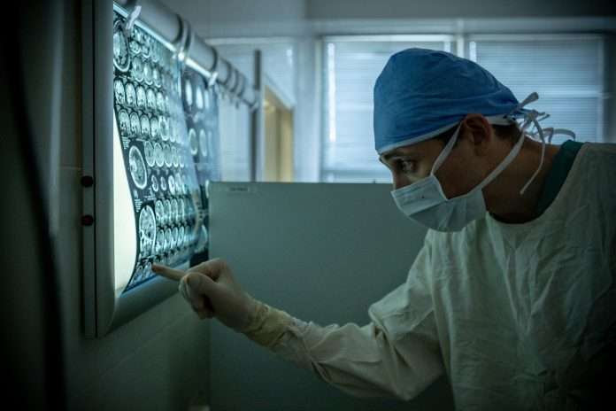 doctor-gf094f1192_1920