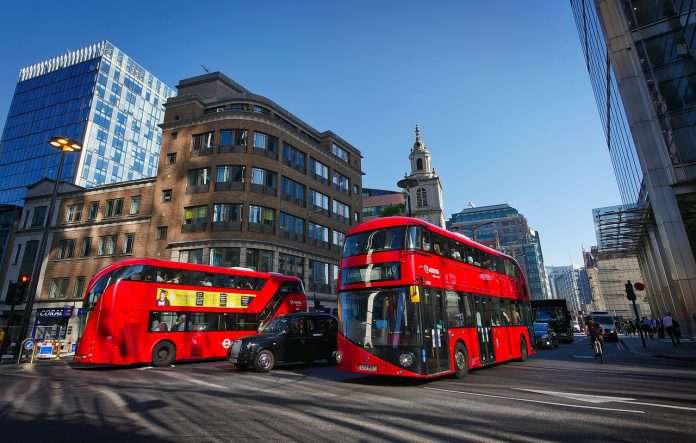 bus buses london-g018bb8ae9_1280