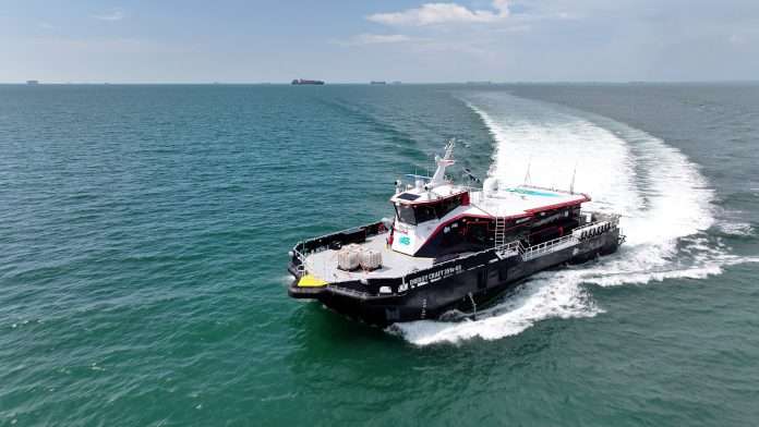 Surface Effect Ship_Strategic Marine_Sea trial