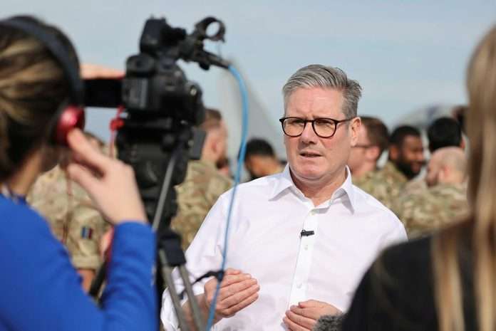AKR_20241210_0375_UK PM visits RAF Akrotiri_04.jpg.iCeegLzuMWATAA.NIHls5oLRf