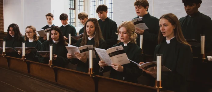 web-1j9a4797-scholars-of-the-university-of-exeter-chapel-choir.-c-university-of-exeter-chapel-choir.jpg